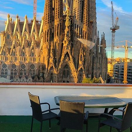 Absolute Sagrada Familia Apartman Barcelona Kültér fotó